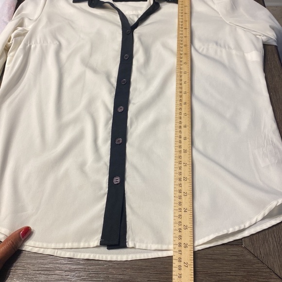 Jessica Simpson embellished col-
lar button down top XL - Picture 6 of 8